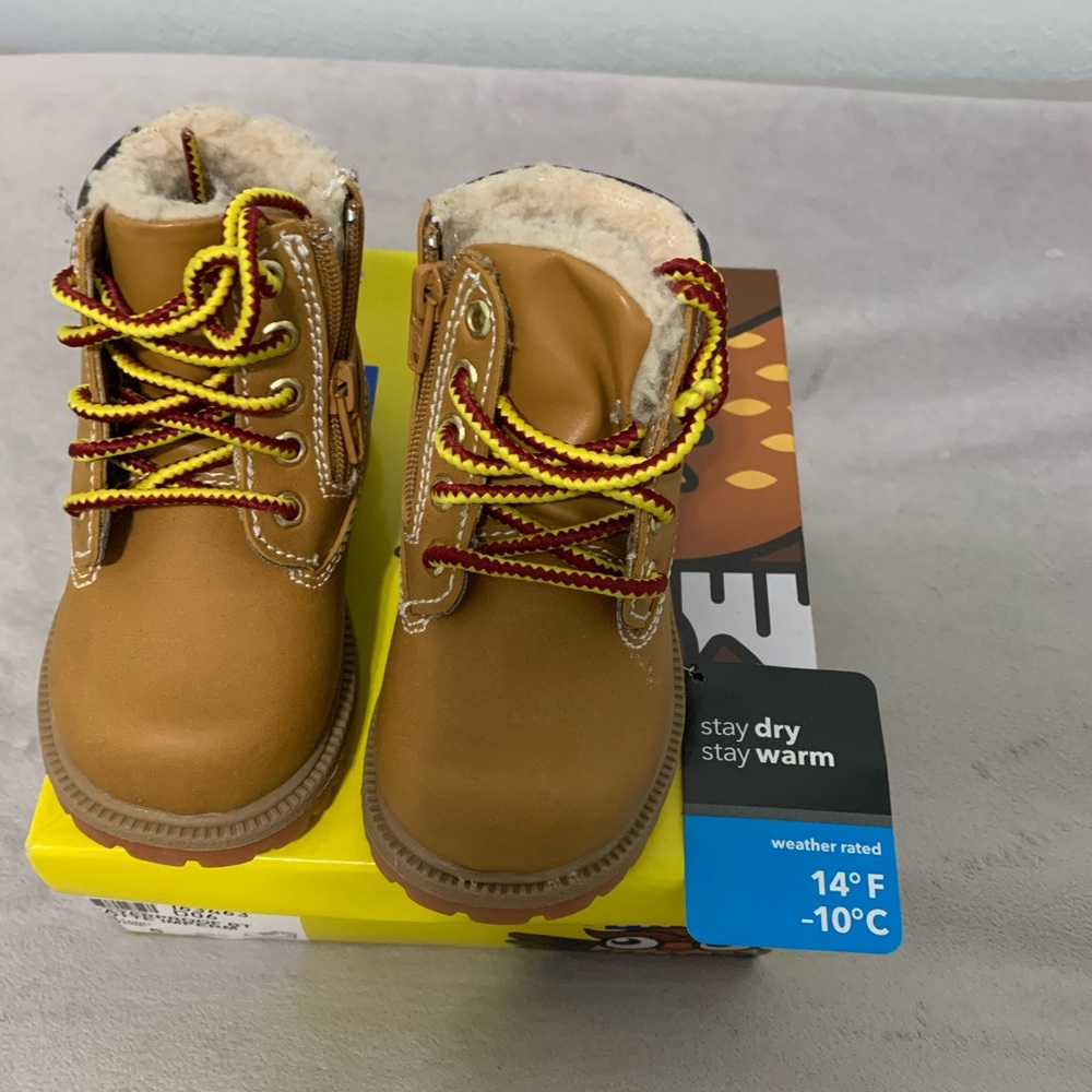 Toddler boots